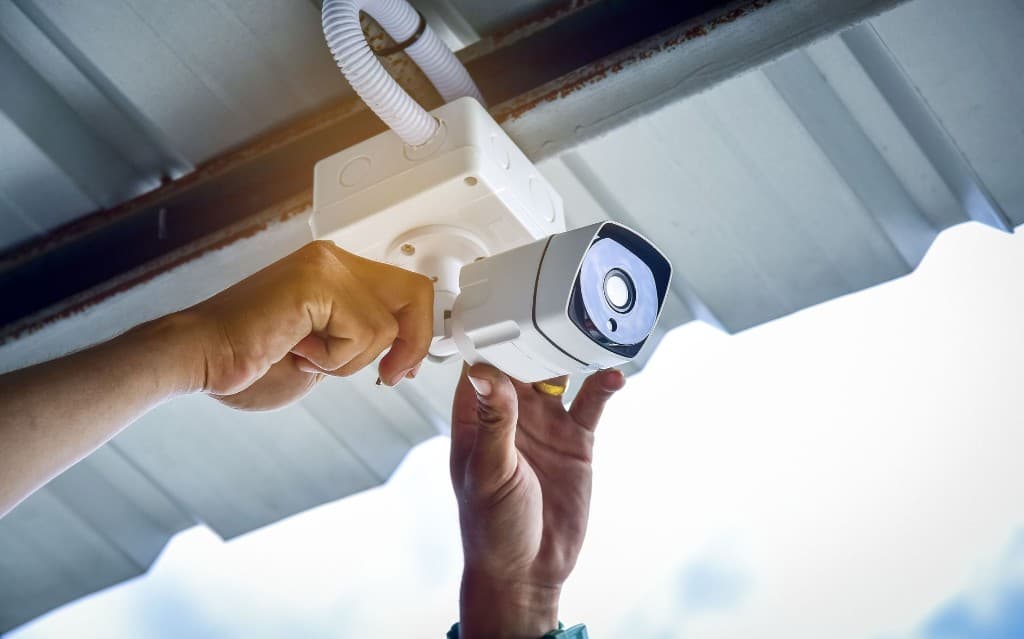 Camera Mounts & Brackets